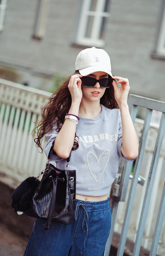 RIA Bucket Bag – Croco Noir & Violet