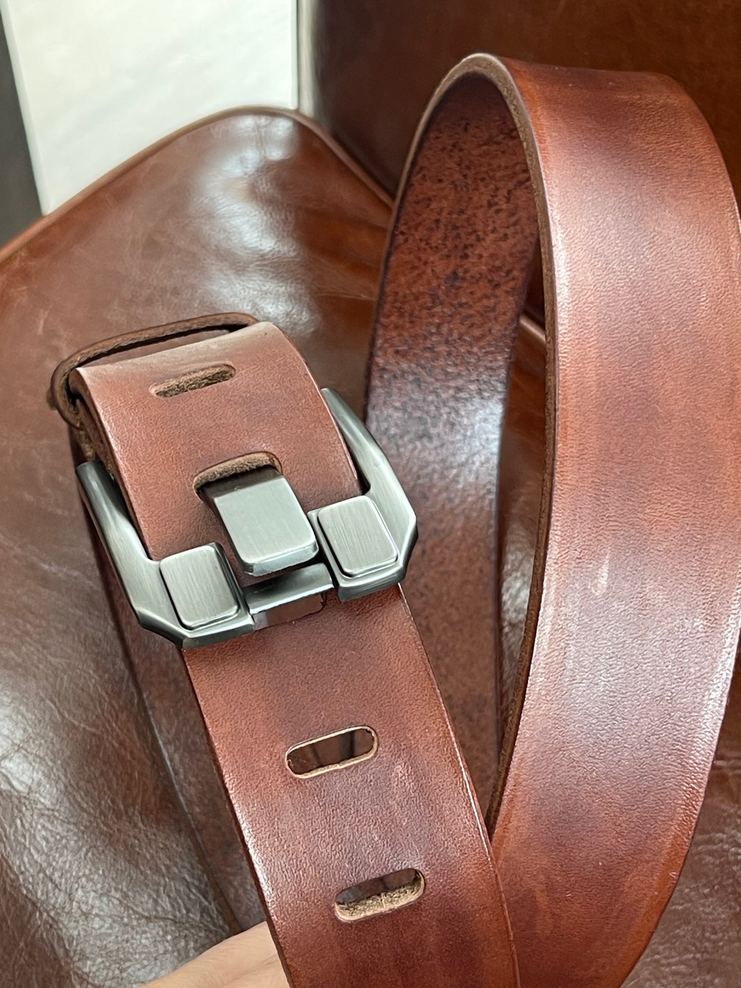 Ledergürtel aus pflanzlich gegerbtem Rindsleder